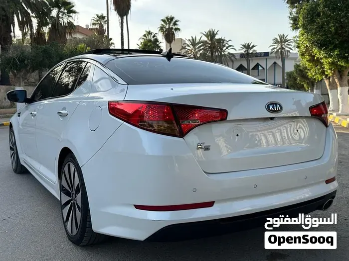Kia K5 2013 photo 3