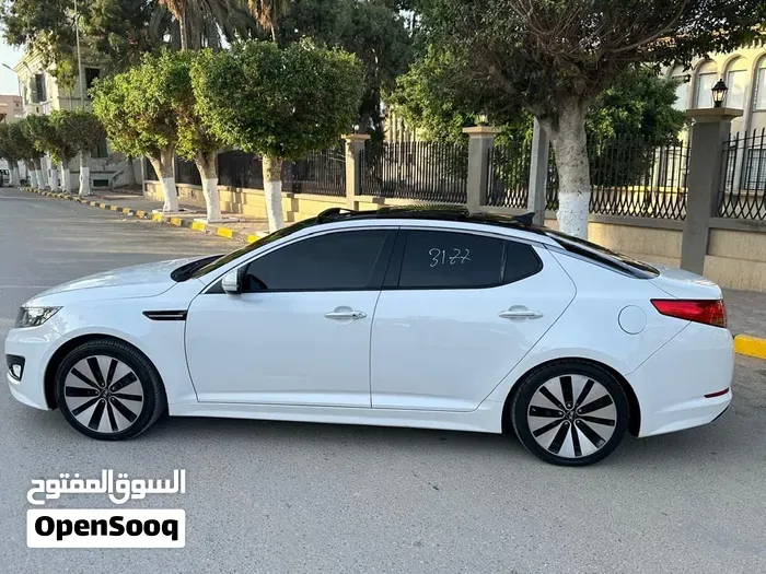 Kia K5 2013 photo 2