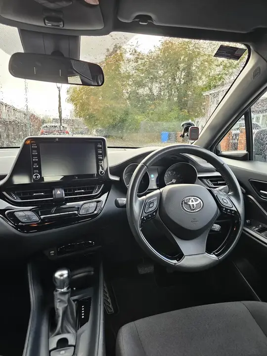 Toyota C-Hr 2021 photo 4