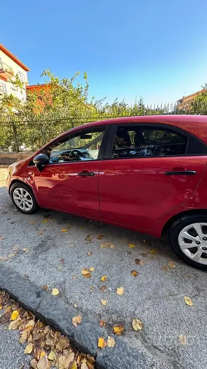 Kia Rio 2013 photo 3