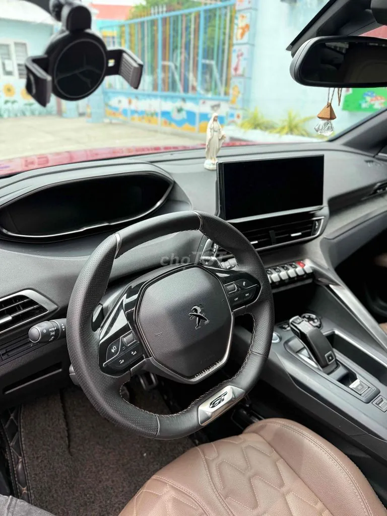 Peugeot 5008 2023 photo 3