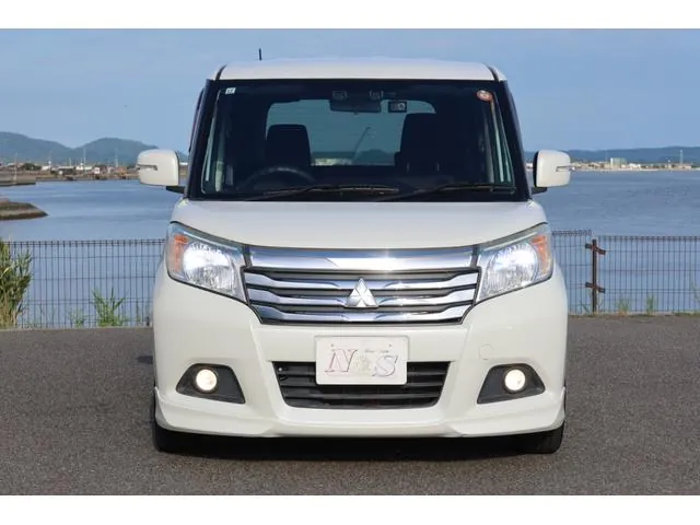 Mitsubishi Delica D:2 2017 photo 2