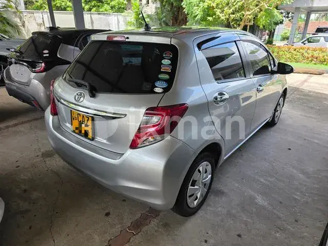 Toyota Vitz 2016 photo 3