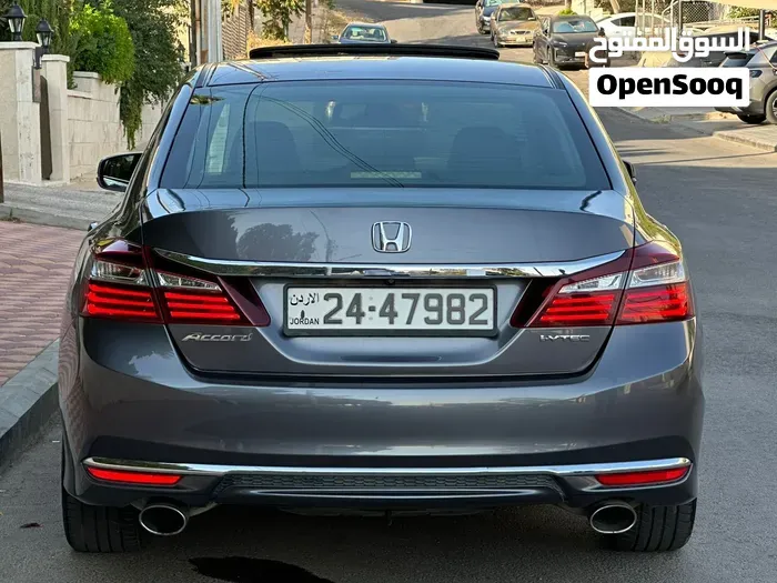 Honda Accord 2017 photo 4