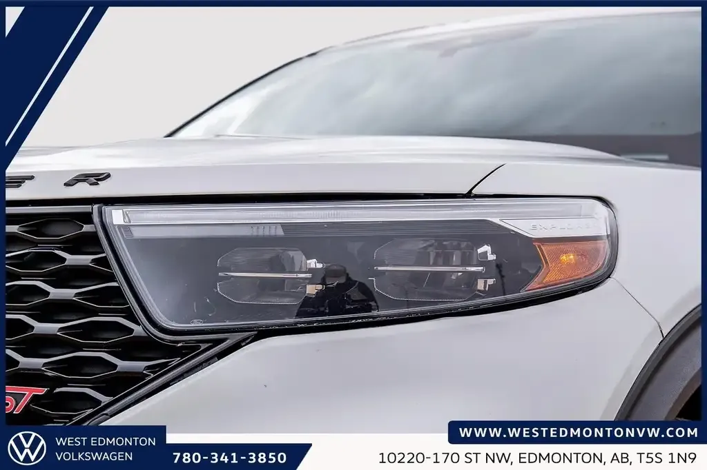Ford Explorer 2022 photo 2