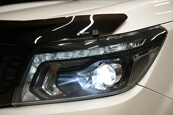 Nissan Navara 2021 photo 4