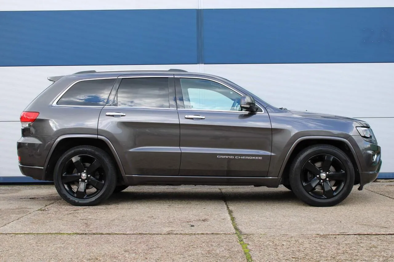 Jeep Grand Cherokee 2013 photo 2