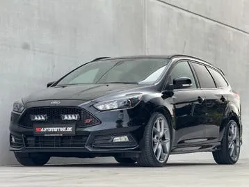 Ford Focus 2016 photo 2