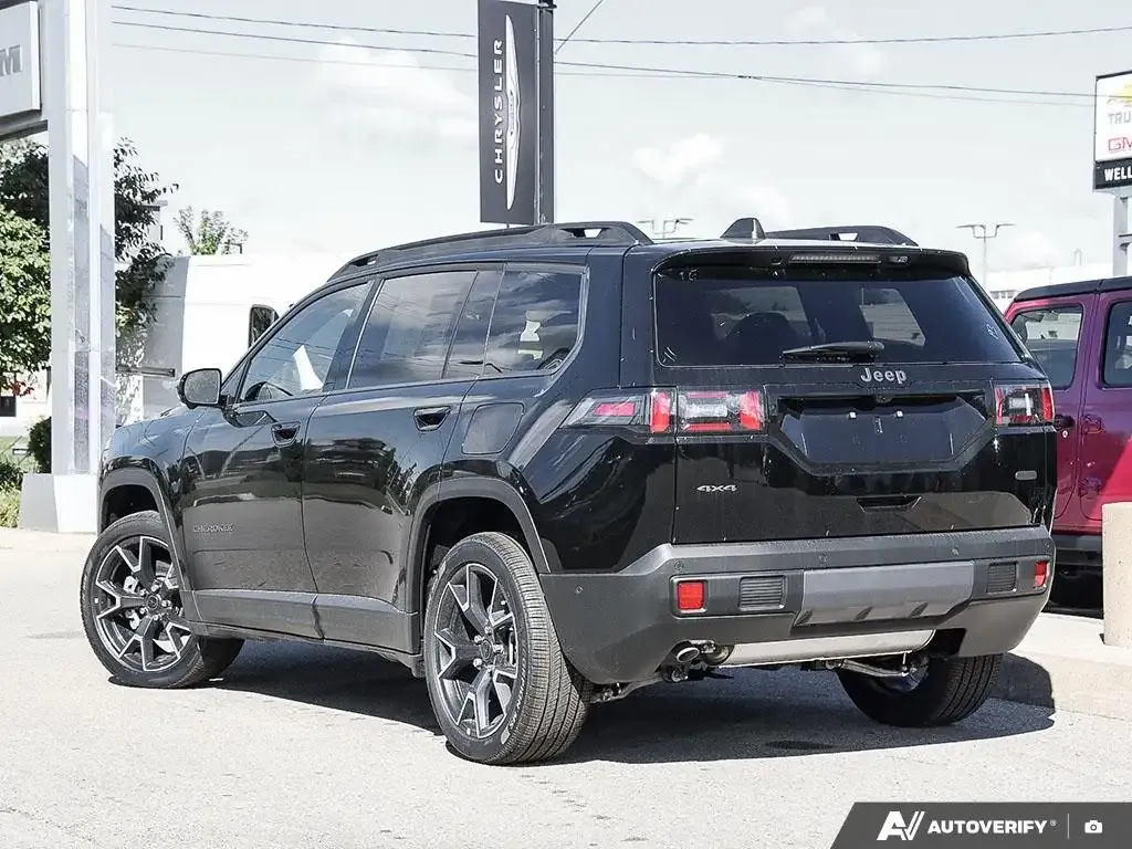 Jeep Cherokee 2026 photo 4