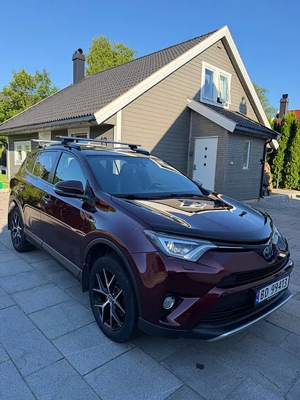 Toyota Rav4 2016 photo 2