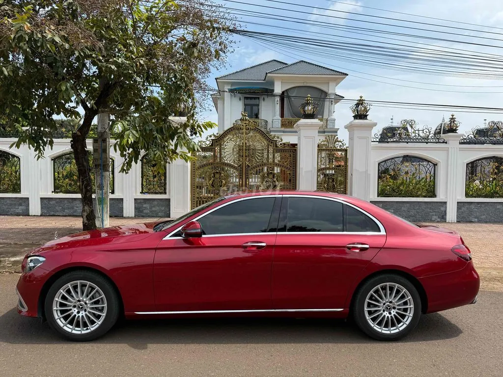 Mercedes-Benz E200 2021 photo 3