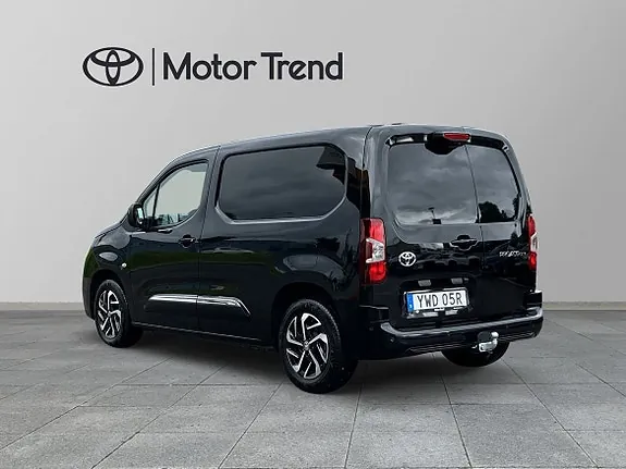 Toyota Proace City 2024 photo 2