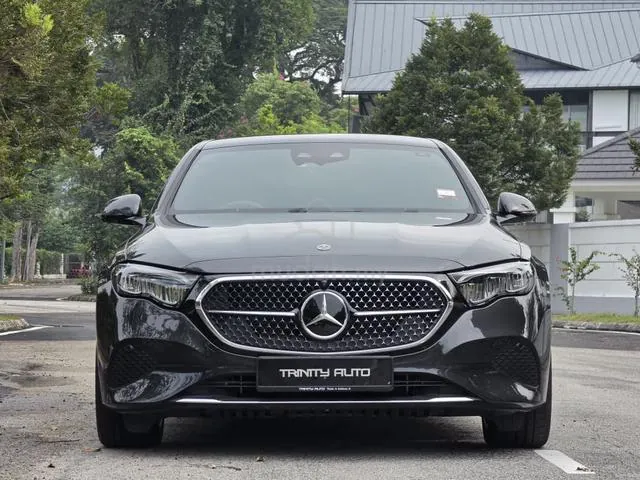 Mercedes-Benz E200