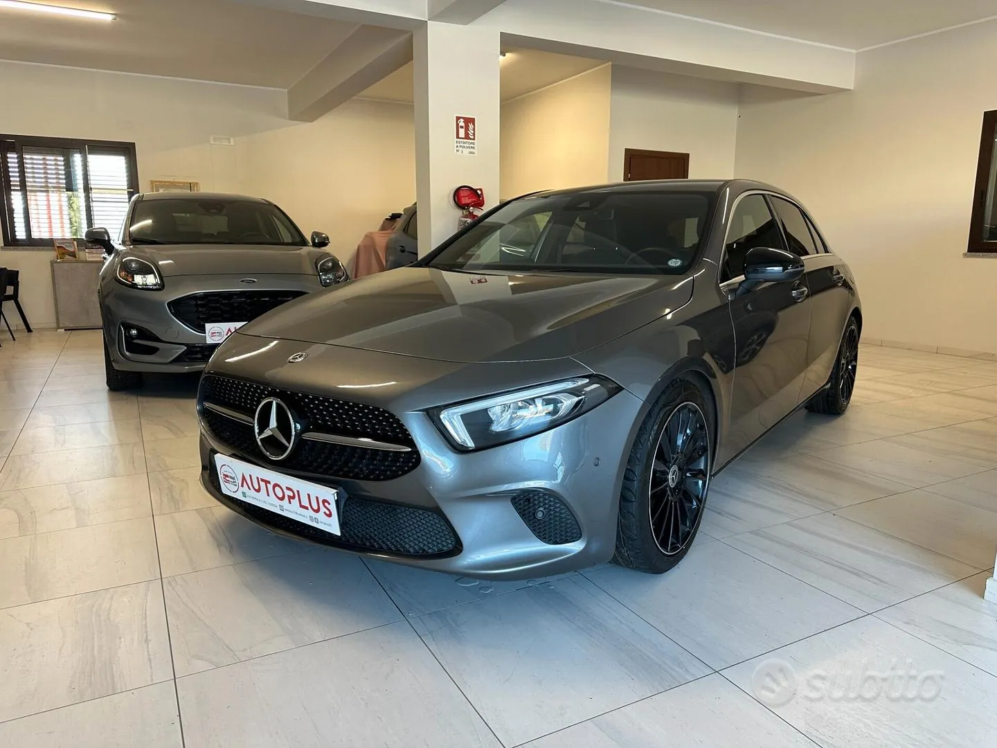 Mercedes-Benz A 180