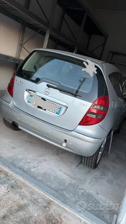 Mercedes-Benz A160