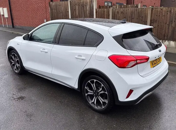 Ford Focus 2020 photo 4