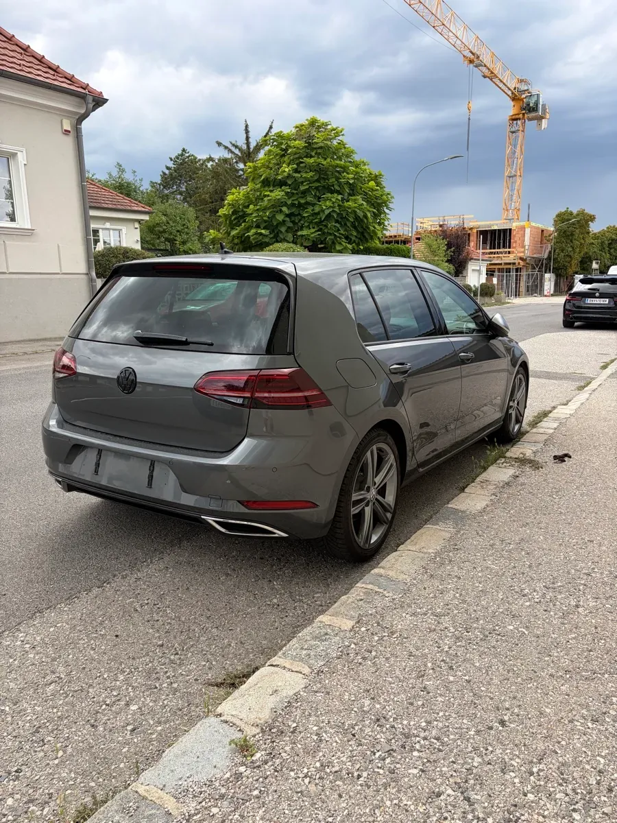 Volkswagen Golf 2018 photo 3