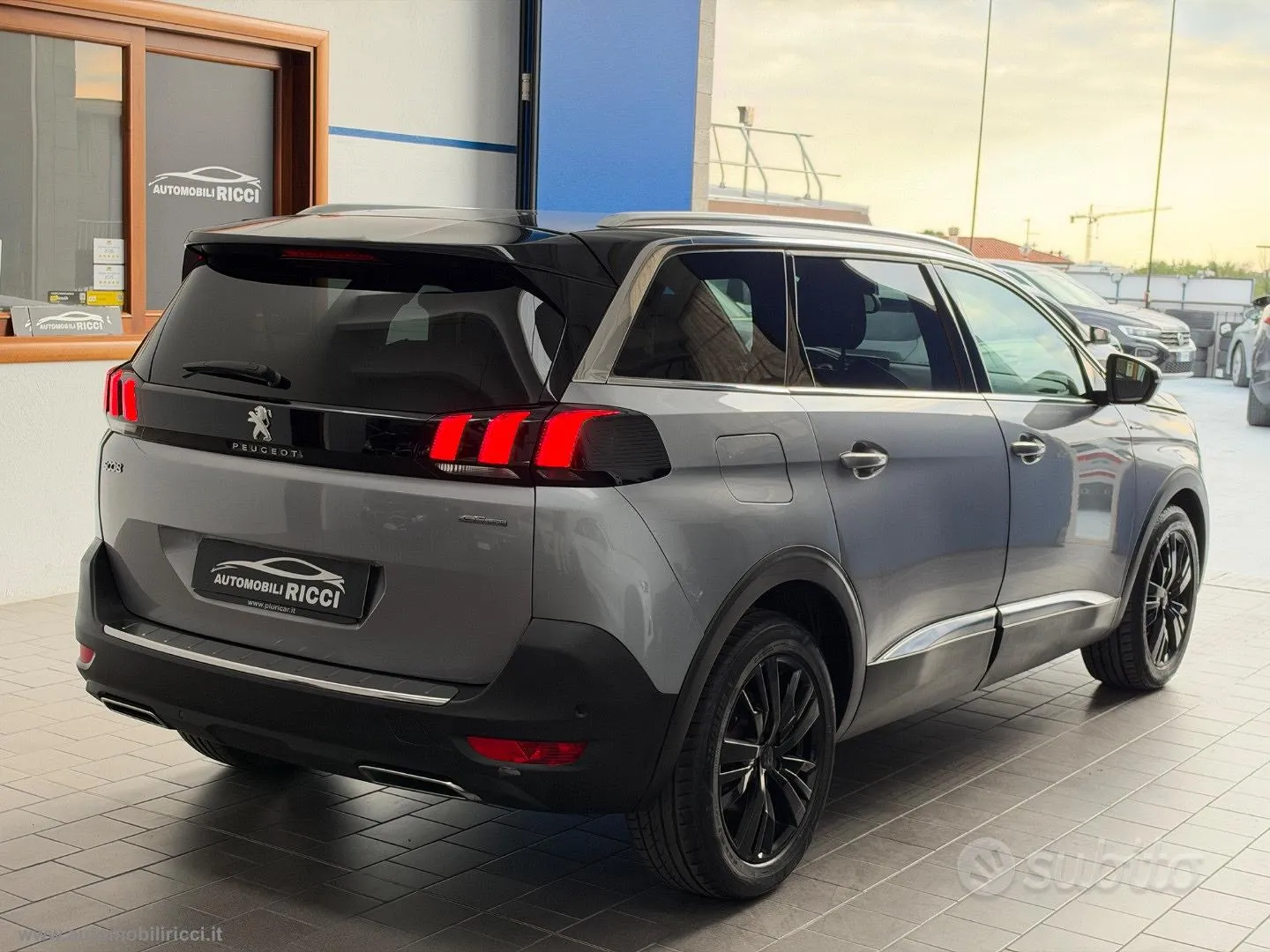 Peugeot 5008 2018 photo 2