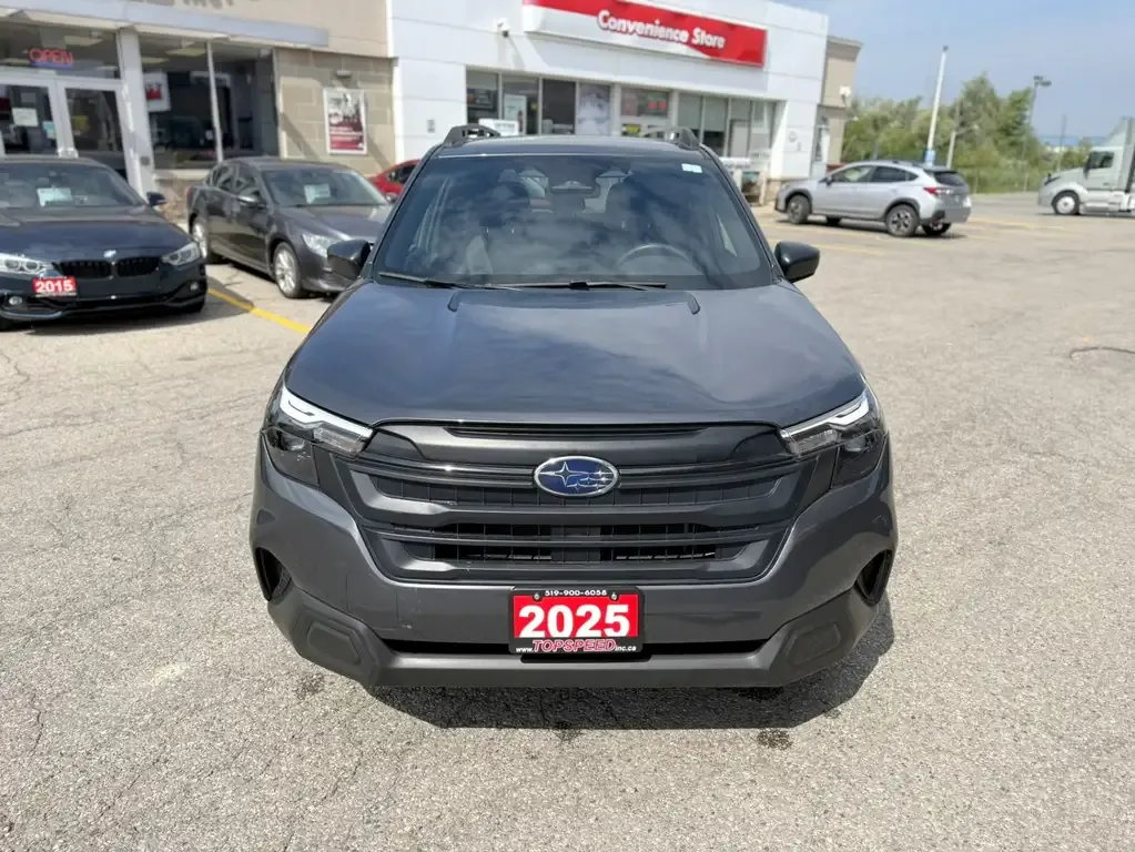 Subaru Forester 2025 photo 2