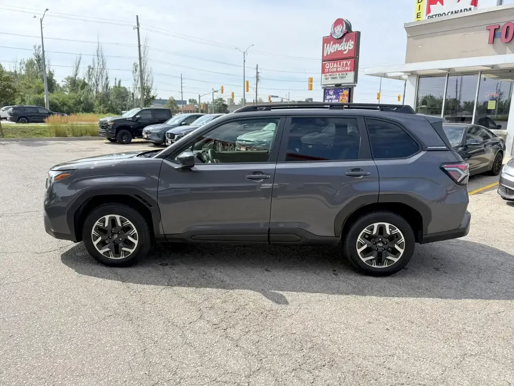 Subaru Forester 2025 photo 3