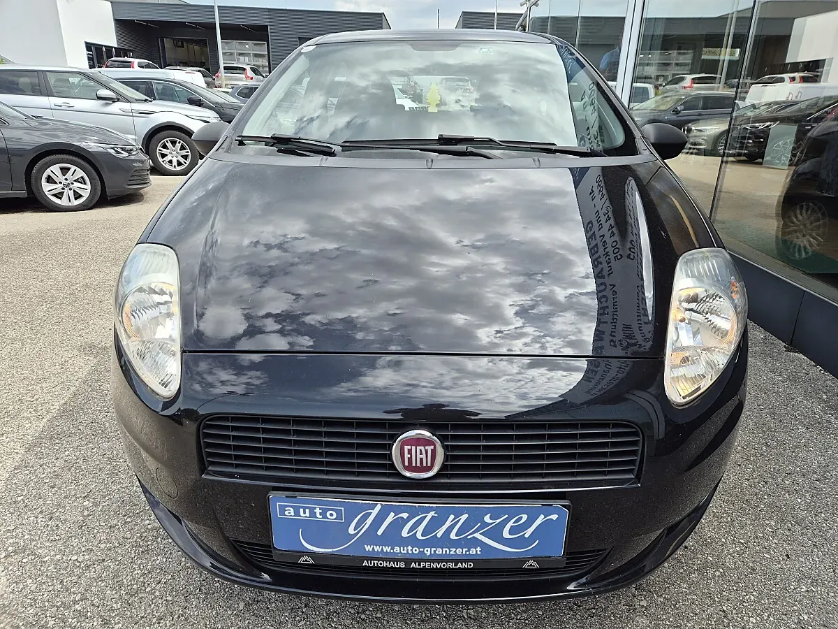 Fiat Punto 2010 photo 3