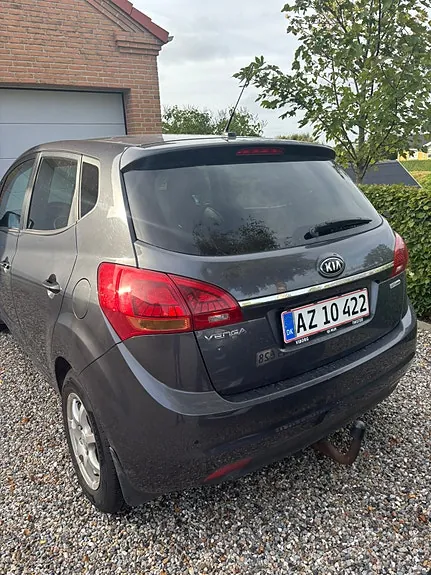 Kia Venga 2016 photo 2