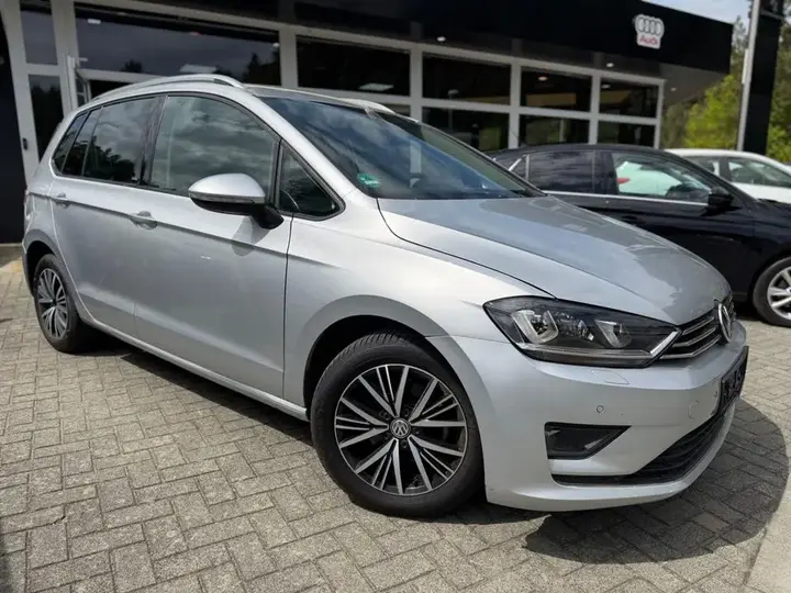 Volkswagen Golf Sportsvan