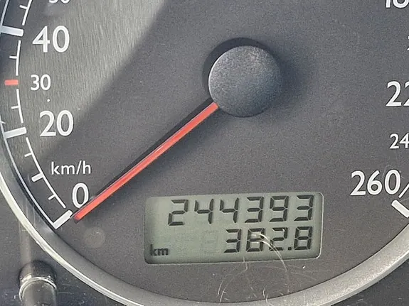 Volkswagen Sharan 2005 photo 5