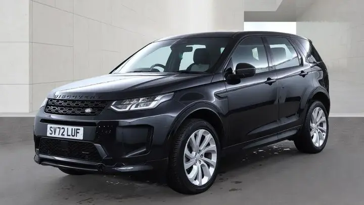 Land Rover Discovery Sport 2022 photo 2