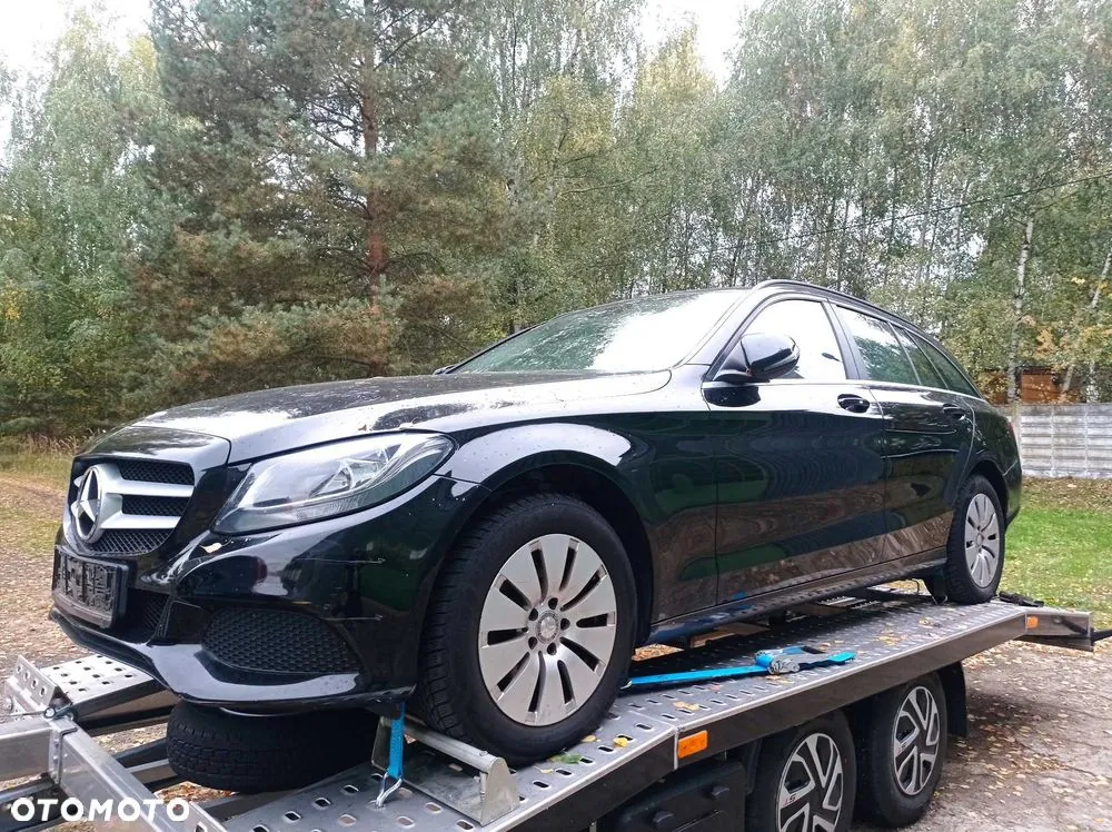Mercedes-Benz C-Class 2015 photo 2