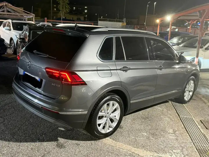 Volkswagen Tiguan 2017 photo 2