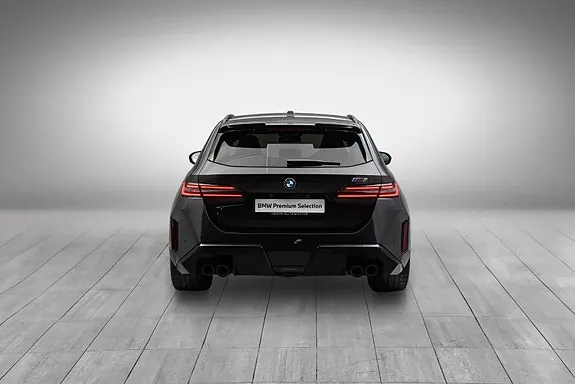 BMW M5 2025 photo 4