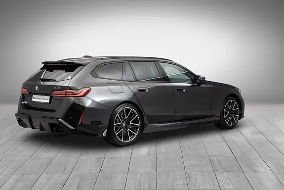 BMW M5 2025 photo 5