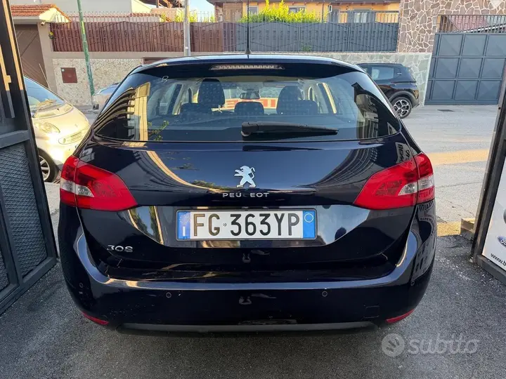Peugeot 308 2015 photo 2