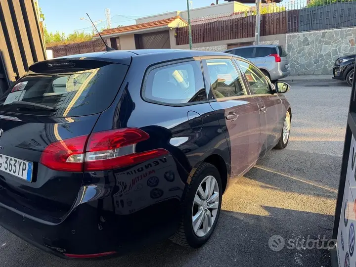 Peugeot 308 2015 photo 4