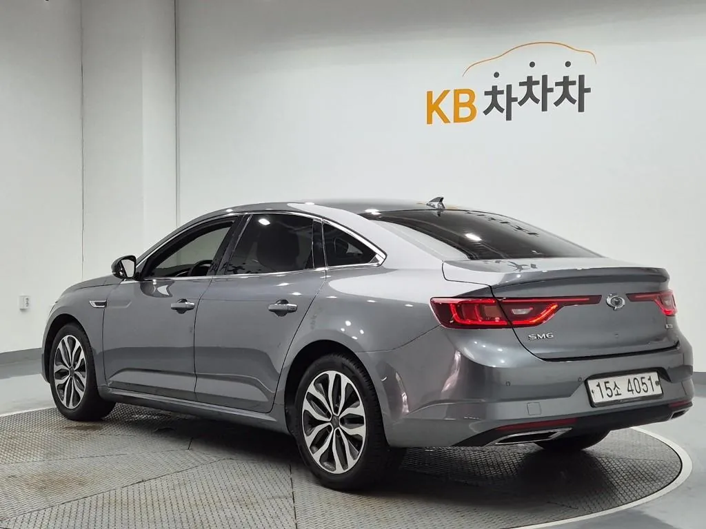 Renault Korea Sm6 2016 photo 2