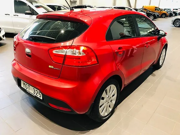 Kia Rio 2013 photo 3
