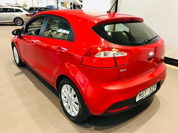 Kia Rio 2013 photo 4