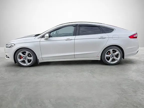 Ford Mondeo 2015 photo 2