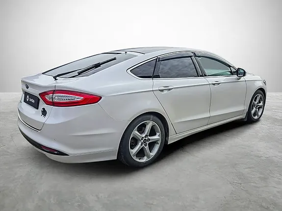 Ford Mondeo 2015 photo 5