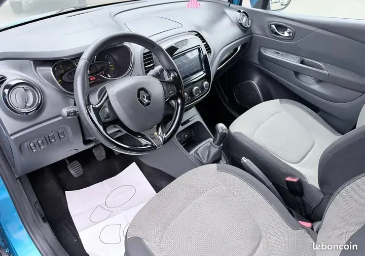 Renault Captur 2013 photo 2