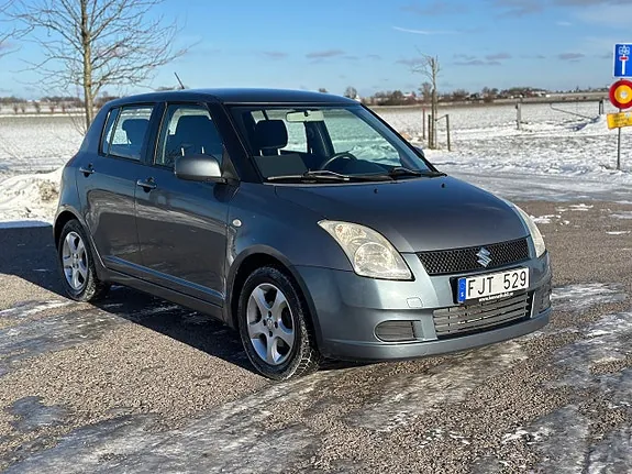 Suzuki Swift 2007 photo 2