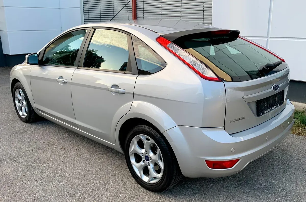 Ford Focus 2008 photo 3