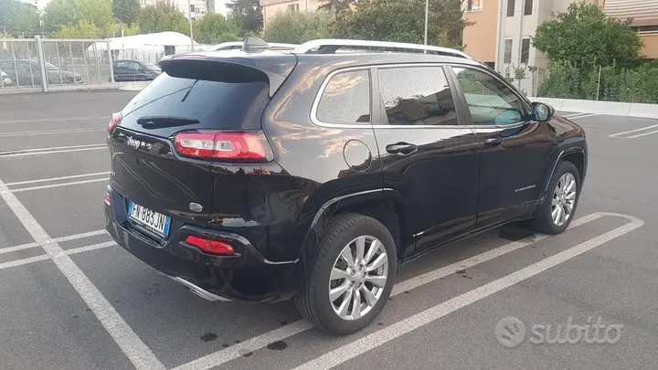 Jeep Cherokee 2018 photo 3
