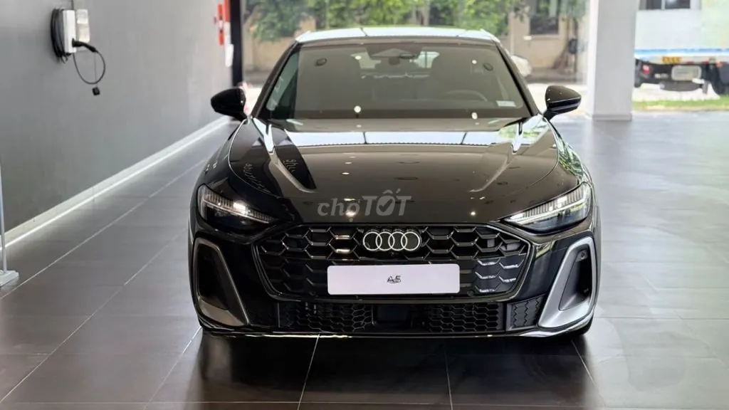 Audi A5 2025 photo 5