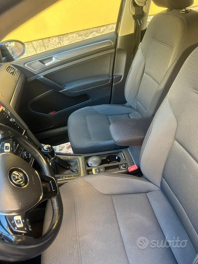 Volkswagen Golf 2020 photo 5