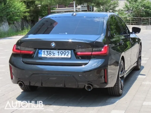 BMW 3 Series 2025 photo 3