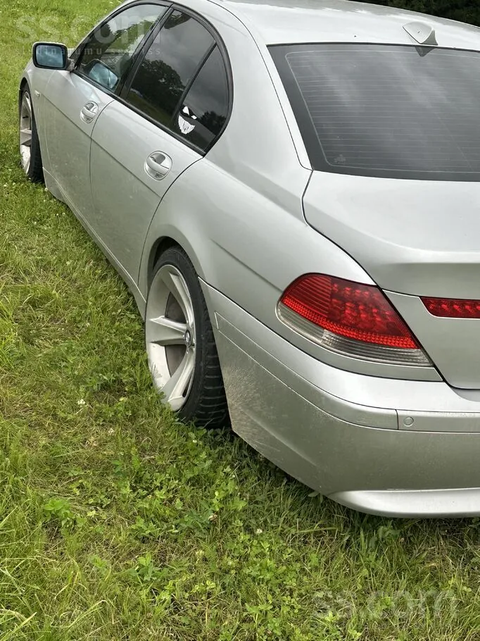 BMW 730 2003 photo 4