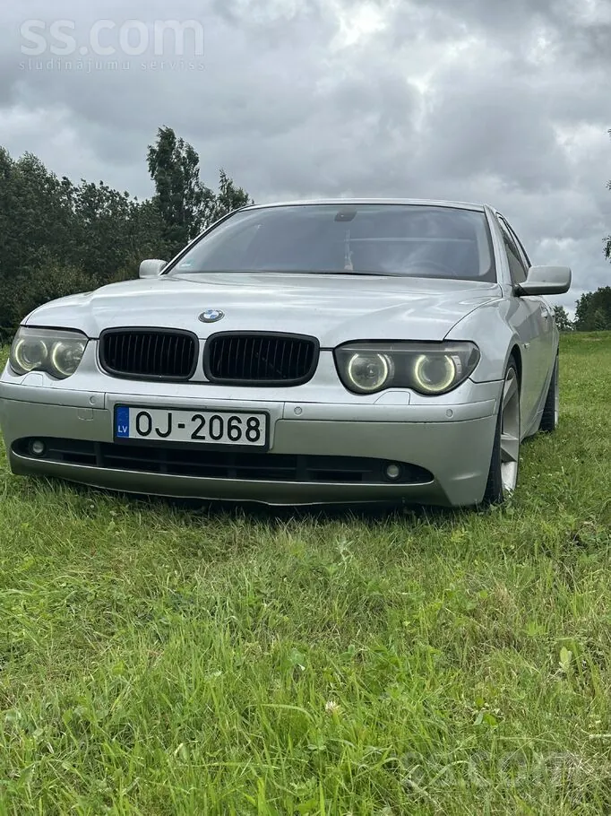 BMW 730