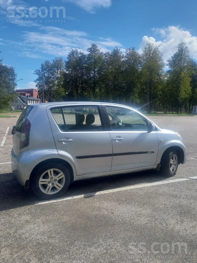 Subaru Justy 2009 photo 5